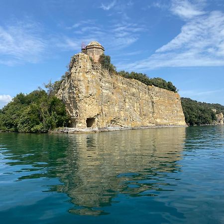 Apartament La Chascona Di Farnese Casa Di Tufo Nel Borgo Zewnętrze zdjęcie