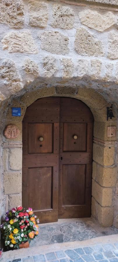Apartament La Chascona Di Farnese Casa Di Tufo Nel Borgo Zewnętrze zdjęcie